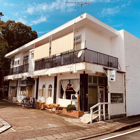 Pension Širahama Exteriér fotografie